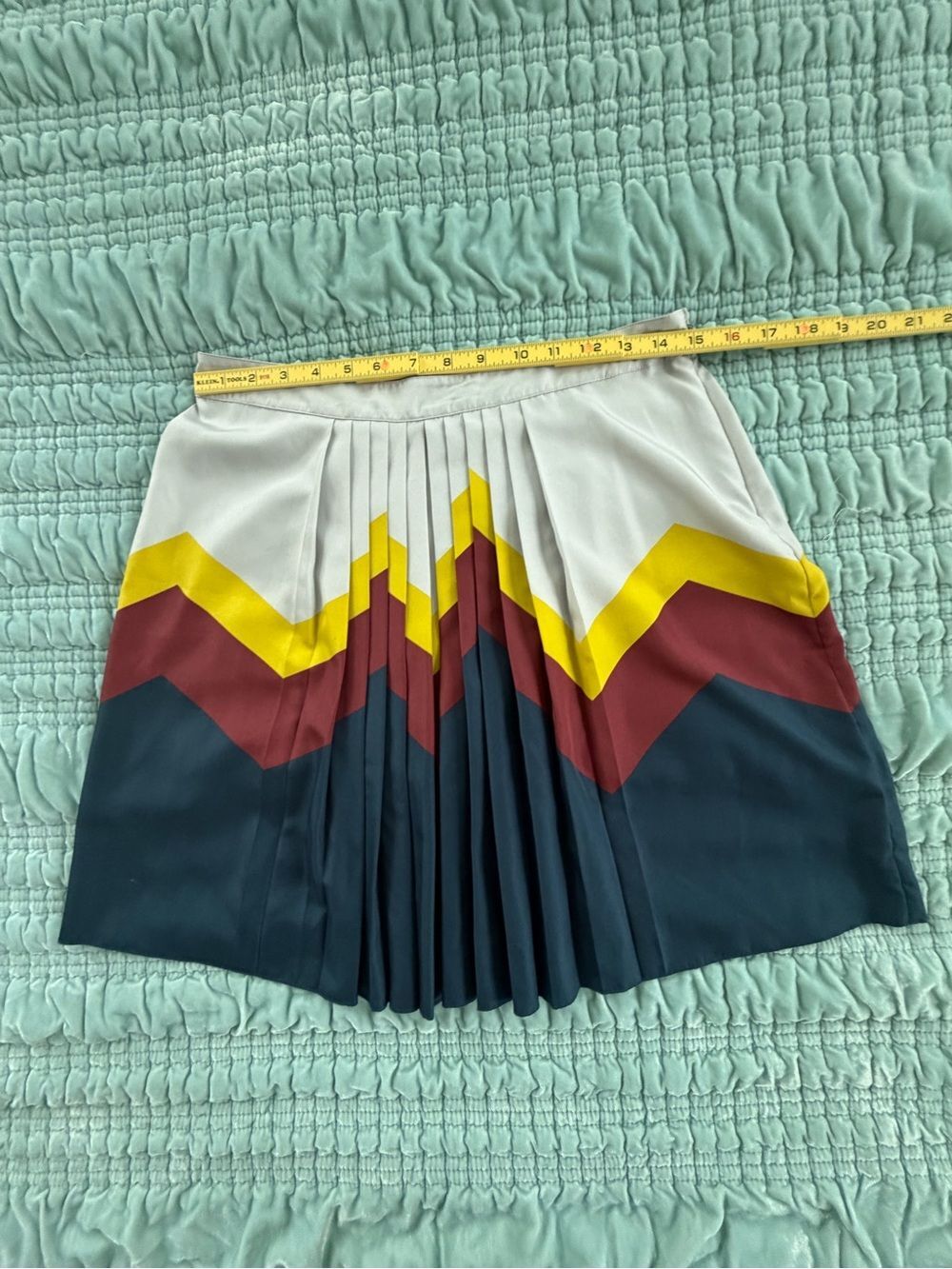 Kenneth Cole New York White, Yellow, Burgundy & Navy Pleated Chevron Skirt-Small - Picture 6 of 7